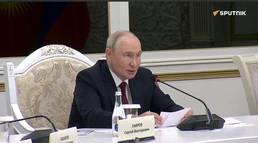 Владимир Путин отметил роль КРСУ в развитии российского образования в Кыргызстане